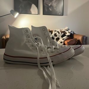 Converse High Top Chucks
